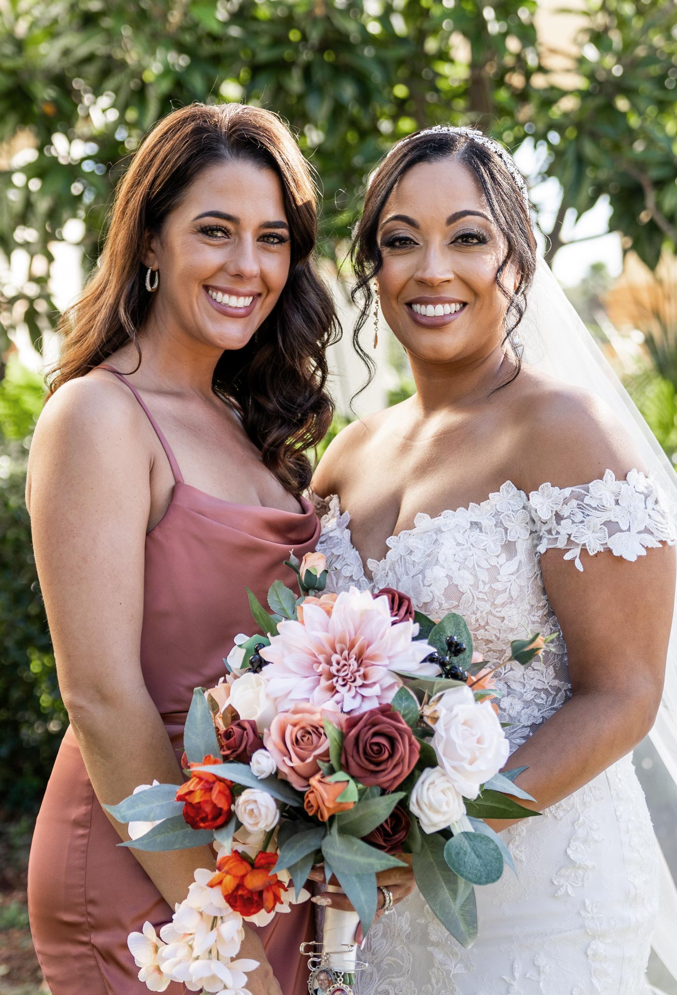 Home wedding photography bridal party maid of honor